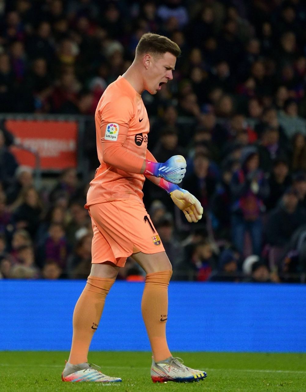 开云体育入口-多特蒙德险胜美国，特尔施特根高光表现的简单介绍