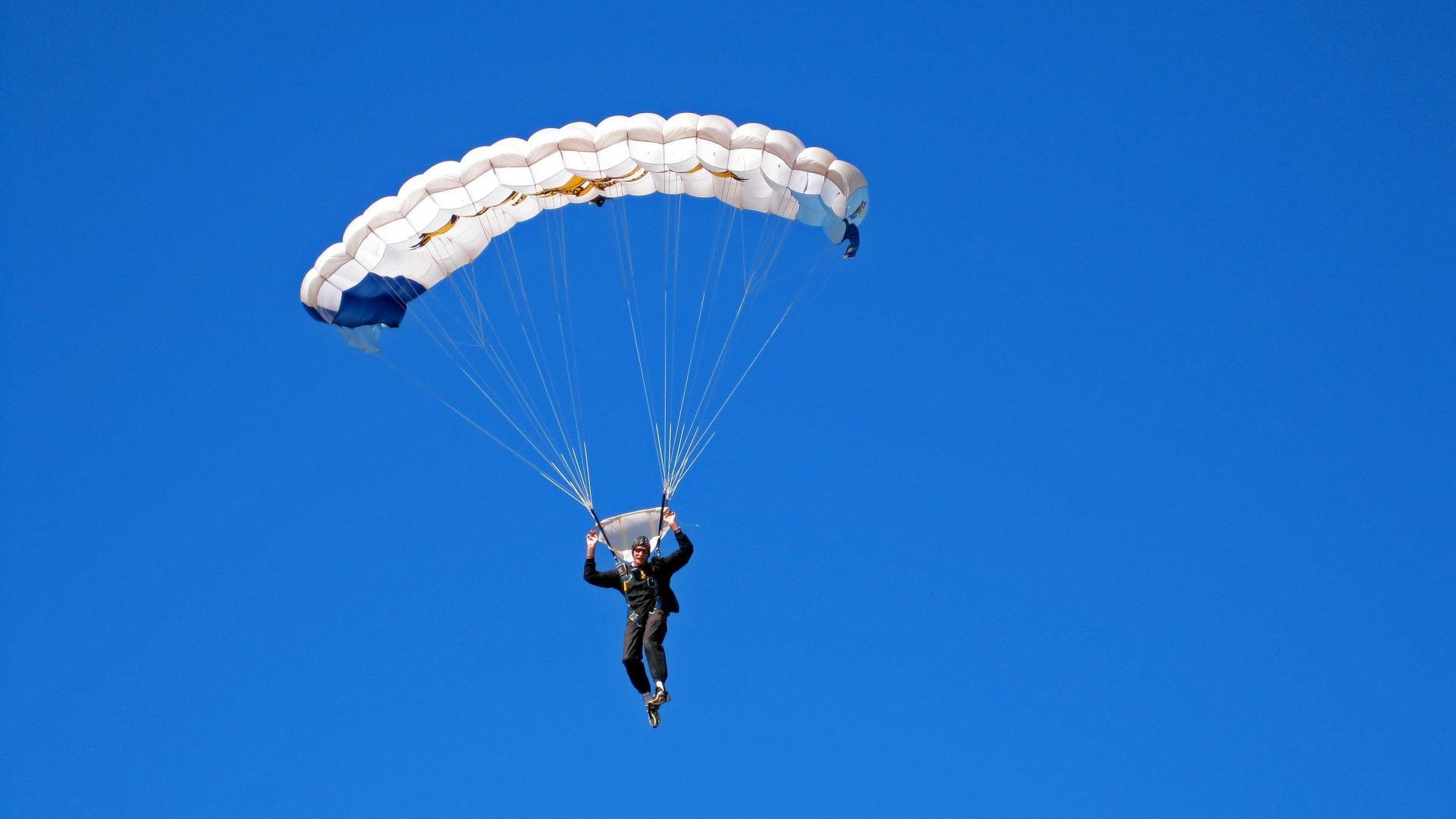 当巨人杀手遇上东方铁壁，布伦森如何撕碎吉林队的防线神话